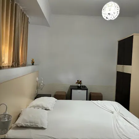 Adi Hoxha Guest house