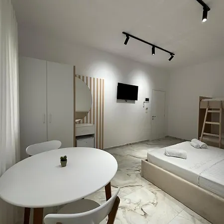 Guest house Adi Hoxha Berat
