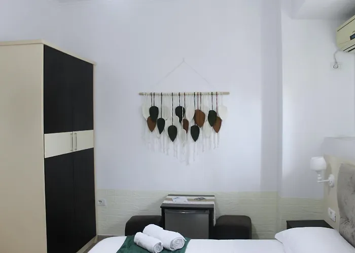 Guest house Adi Hoxha *